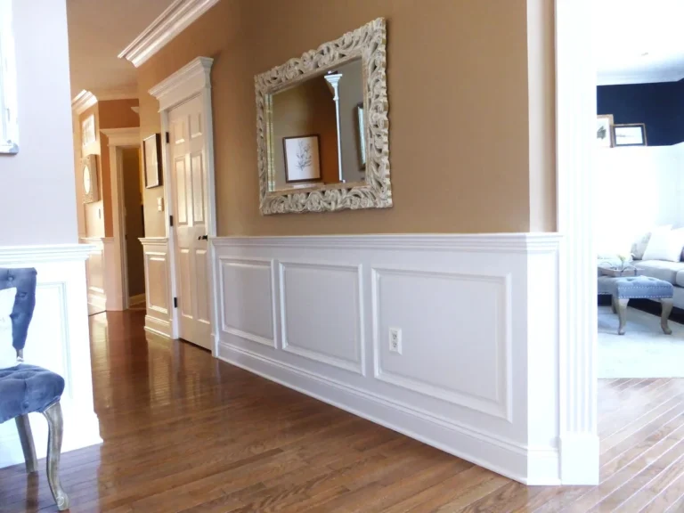 wainscoting installers